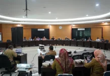 Pansus DPRD Provinsi Gorontalo Bahas Perubahan Perda Pajak dan Retribusi Daerah