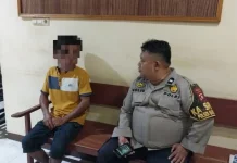 Ganggu Kamtibmas, Polsek Batudaa Amakan Pria Mabuk Bawa Senjata Tajam