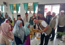 Perum BULOG Salurkan Bantuan Pangan di Desa Tabongo Timur