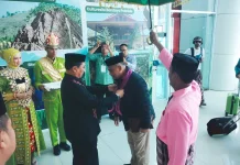 Bupati Sleman Disambut Adat Gorontalo di PENAS XVII