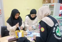 Relawan Apoteker Kawal Kesehatan Peserta PENAS XVII