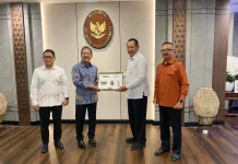 Pertemuan Gusnar Ismail dan Menteri KKP Hasilkan Sejumlah Program Strategis