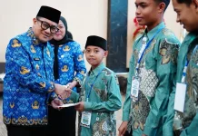 Wawali Indra Gobel Lepas Kafilah MTQ Kota Gorontalo Berprestasi