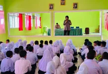 Polsek Telaga Polres Gorontalo Edukasi Bahaya Judi Online kepada Pelajar