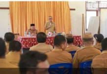 Wabup Pohuwato Tekankan Integritas dan Sinergi Aparatur Desa