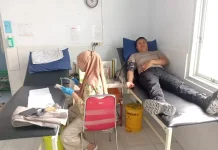Personel Brimob Polda Gorontalo Donorkan Darah untuk Bantu Pasien