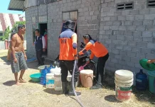 Hari Kedua Penanganan Kekeringan, BPBD Gorontalo Salurkan Air Bersih untuk Warga