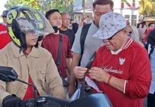 Pemkab Gorontalo Bagikan 1.000 Bendera Merah Putih Sambut HUT Kemerdekaan RI