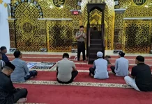 Salat Subuh Berjamaah, Kapolres Bone Bolango Ajak Warga Cegah Kebakaran