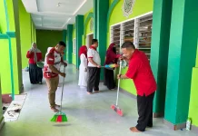 Semarakkan HUT Kemerdekaan, Kemenag Kabgor Gelar Bersih-Bersih Masjid