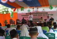 Rum Pagau Serahkan Bantuan Zakat Produktif Bagi Penerima Manfaat