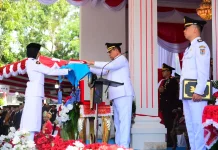 Gubernur Gusnar Pimpin Upacara HUT ke-81 RI Tingkat Provinsi Gorontalo