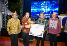 Kolaboratif Bangun Dunia Ekraf Gorontalo Disparekrafpora Terima Penghargaan