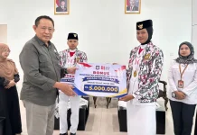 Gubernur Gorontalo Apresiasi Dua Paskibraka Nasional, Beri Bonus Rp5 Juta