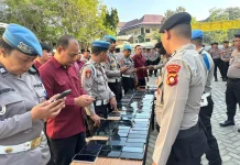 Cegah Judi Online, Propam Polda Gorontalo Periksa Ratusan HP Anggota