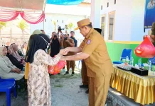 Stabilkan Harga, Pemprov Gorontalo Salurkan Bantuan Pangan di Bone Bolango