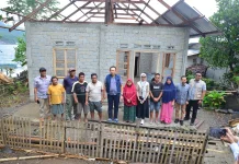 Dikunjungi Gubernur, Masyarakat Bone Bersyukur atas Program BSPS