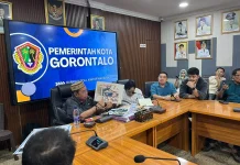 Adhan Dambea Siapkan Seminar Nasional Sejarah Gorontalo