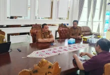 Tenaga Ahli DPR Temui Kadinsosdukcapil Gorontalo Bahas DTSEN