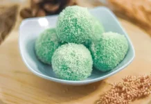 Tujuh Kue, 7 Cerita Budaya