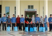 Korpri Pohuwato Salurkan Sembako untuk Petugas Kebersihan