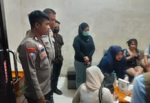 Polsek Wonosari Dampingi Skrining IMS dan HIV di Desa Bongo II
