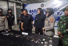 Gabungan Petugas Geledah Kamar Warga Binaan Lapas Perempuan Gorontalo