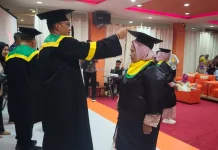 Wabup Boalemo Hadiri Wisuda Sekolah Lansia Berkah Tapadaa