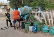 Permintaan Bertambah, Dinsosdukcapil Gorontalo Distribusi 40.000 L Air Bersih