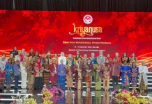 Sulam Karawo Magnit di Pembukaan Pameran Kriya Nusantara
