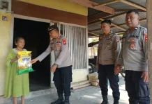 Kemarau Panjang, Polres Gorontalo Bantu Warga Desa Tilihuwa