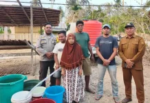 Kemarau Panjang, 84 KK di Desa Tolite Terima Bantuan Air Bersih