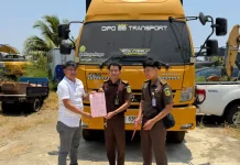 Polres Pohuwato Serahkan Tersangka Penyalahgunaan Solar Subsidi ke Kejaksaan