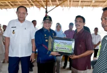 Bupati Sofyan Minta Bantuan Alsintan Dimanfaatkan dengan Maksimal