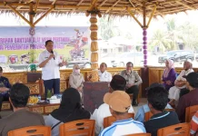 Gusnar Serahkan 41 Unit Alsintan kepada Petani Kabupaten Gorontalo