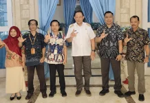 Gubernur Gorontalo dan Kepala Kantor Bahasa Bahas Literasi hingga Bahasa