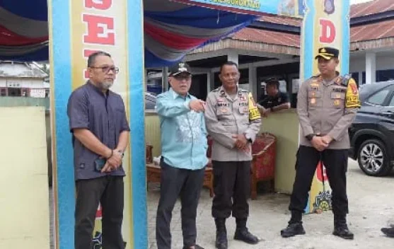 Bupati dan Kapolres Tinjau Pospam Idulfitri di Boliyohuto