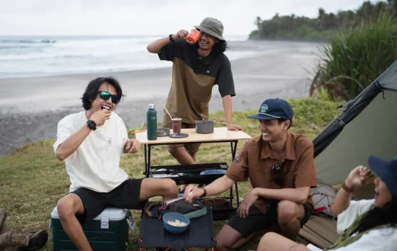 Tips Liburan Pantai Nyaman dan Aman