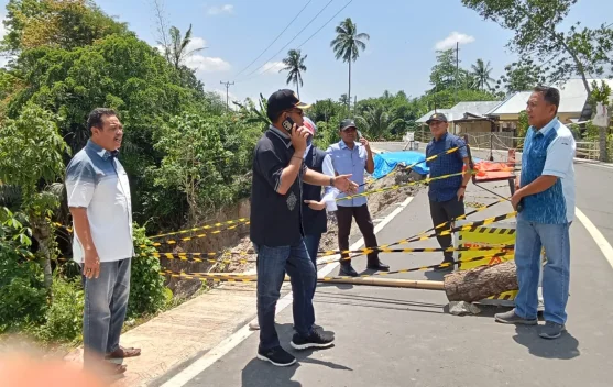 Komisi III DPRD Dorong Perbaikan Jalan Rusak Parah Akibat Longsor di Bongomeme