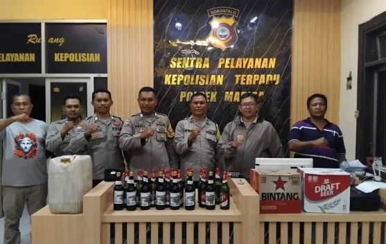 Polsek Marisa Polres Pohuwato Sita Miras di Kawasan Pantai Pohon Cinta