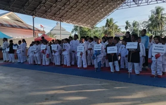 Kejuaraan Karate Antar Polsek di Kabupaten Gorontalo Resmi Dibuka Sekda Sugondo