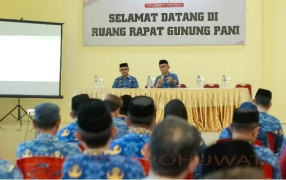 Wabup Pohuwato Tekankan Disiplin dan Optimalisasi PAD Daerah