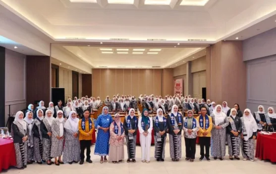 Penguatan Peran Bidan untuk Turunkan AKI dan AKB