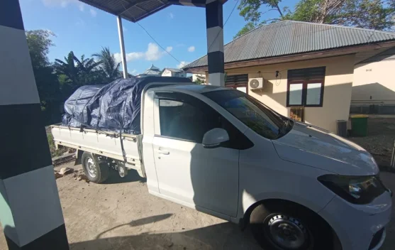 Puluhan Galon Solar Bersubsidi Diangkut, Mobil Diamankan di Boalemo