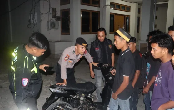 Cegah Konvoi Knalpot Brong, Tim Unit Reaksi Cepat Polres Boalemo Patroli