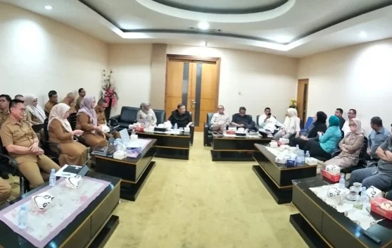Pansus Deprov Gorontalo Sepakati Iuran Pertambangan Rakyat 7 Persen