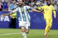 Hattrick Messi Bungkam Aljazair, Selangkah Lagi Jadi Top Skor Sepanjang Masa