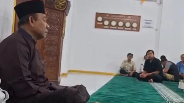 Warga Muhammadiyah Gunungsitoli Gelar Taraweh Malam Perdana