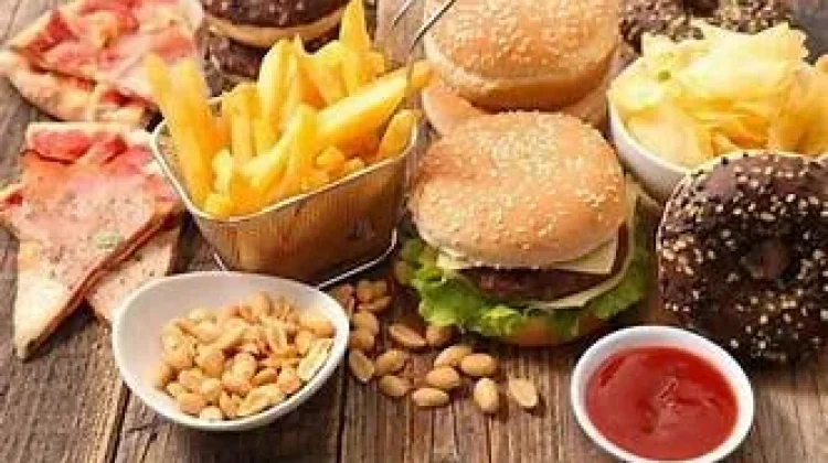 6 Makanan Ini Bisa Bikin IQ Kamu Menurun