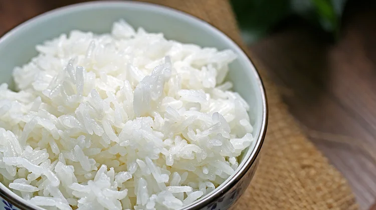 Agar Nasi Tidak Muda Basi